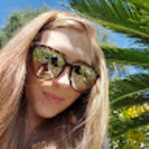 Meet your Posher, Jenny